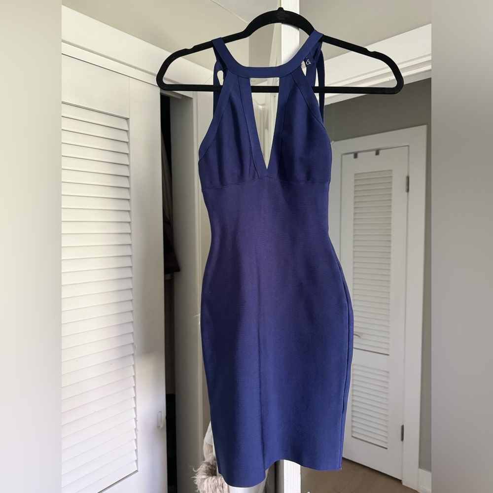 blue bodycon dress